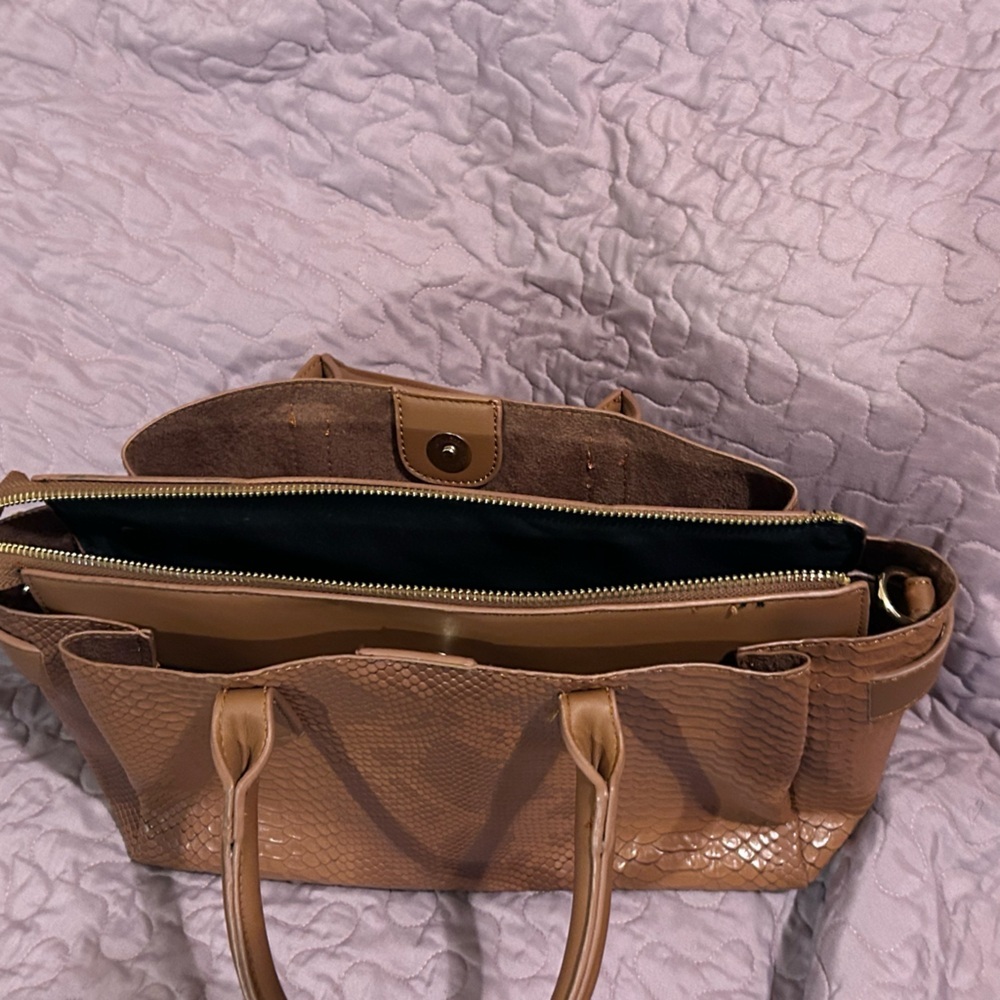 Mellow World Vegan Leather Cognac Crossbody. Snakeskin texture. Gently Usef. - Picture 4 of 11